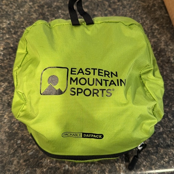 Eastern mountain sports packable day pack - Picture 5 of 5